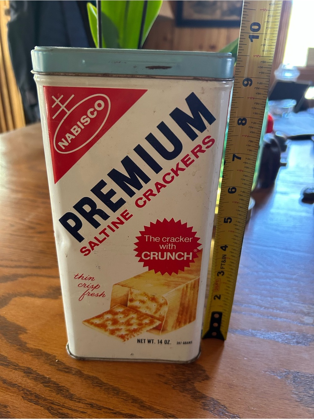 Vintage 1969 Nabisco Premium Saltine Cracker Tin 14oz Light Blue Lid